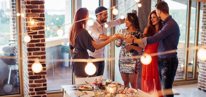 davet-kamera-cekimi-fiyatlari-istanbul-kameraman-ev-garden-davet-yil-donumu-kamera-cekimi-yapan-yerler-uygun-fiyatli-ozel-davet-video-kamera-cekimi