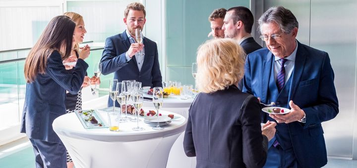 kurumsal-davet-etkinlik-video-kamera-cekimi-fiyatlari-istanbul-kurumsal-davet-sirket-organizasyon-event-video-kamera-cekim-fiyatlari